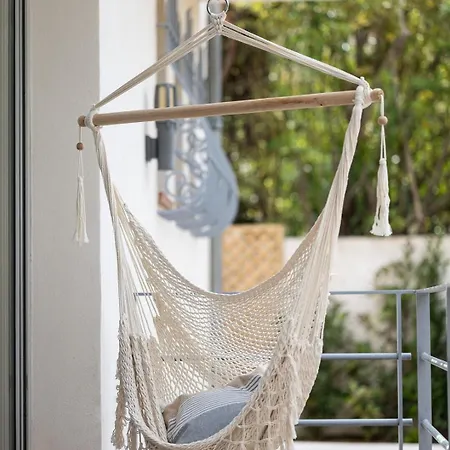 Jardin La Bohemienne Du Mandara , Juan-les-pins, Cote D Azur *